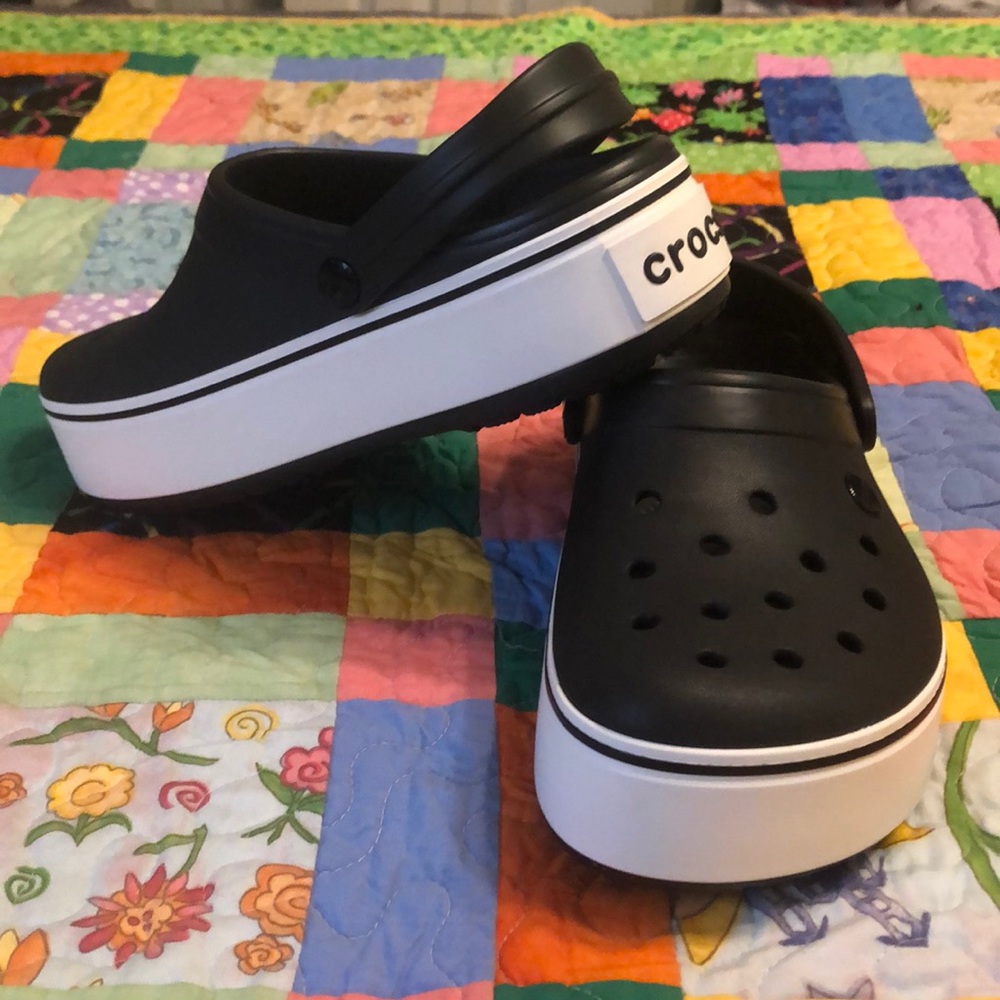 Women’s size 8 black and white platform crocs